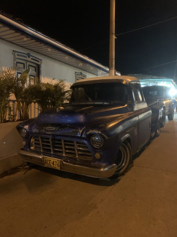 Chevrolet Apache 1955 (Salento Quindío)